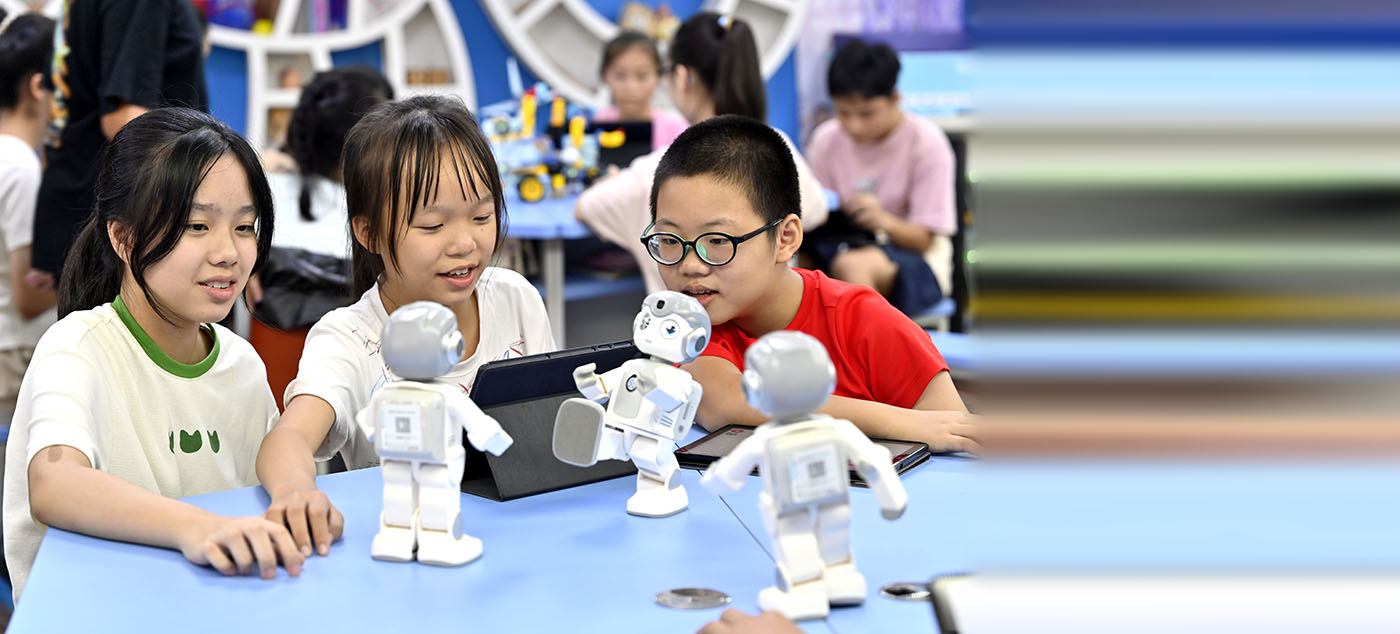 人工智能走进中小学，怎么教？怎么学？